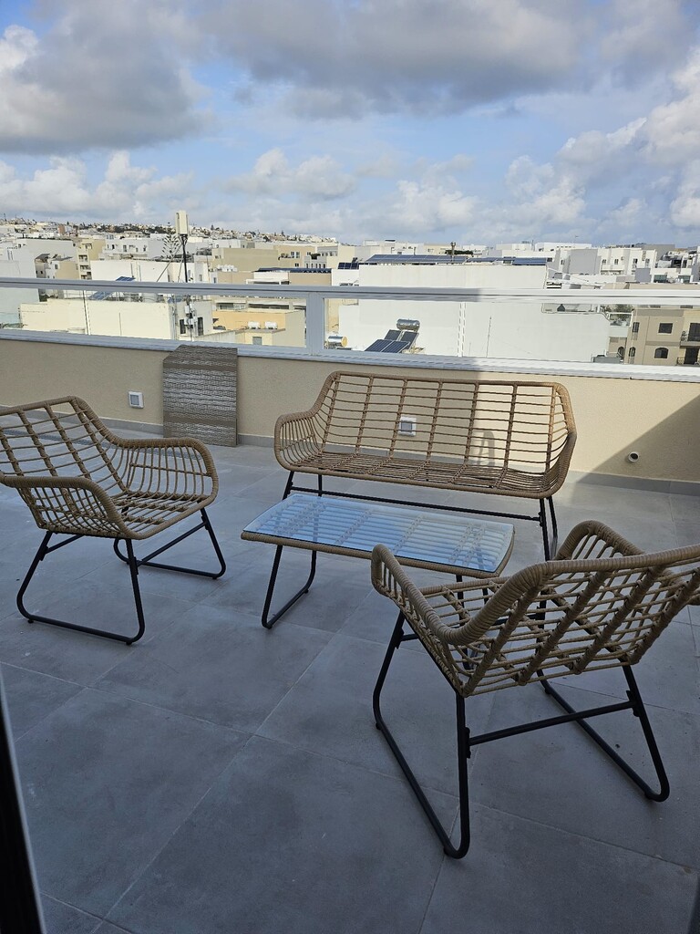 Swieqi-penthouse-for-sale-furnished-christies-malta